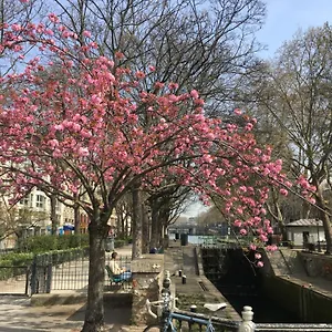 https://aau-bord-de-leau.fr-paris.fr